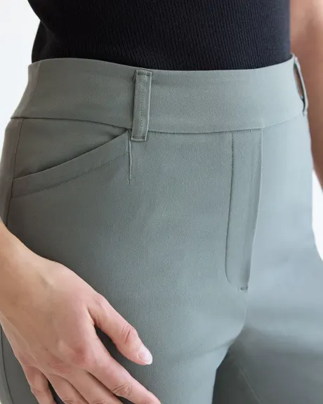 Pantalon capri à jambe étroite et taille haute - L'Iconique (MD)