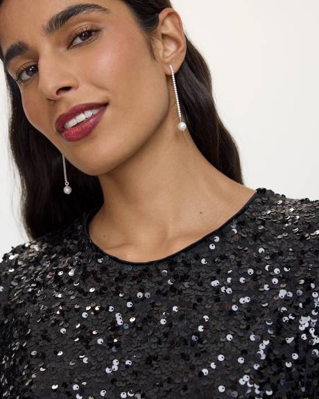 Short-Sleeve Crew-Neck Sequins Shift Dress