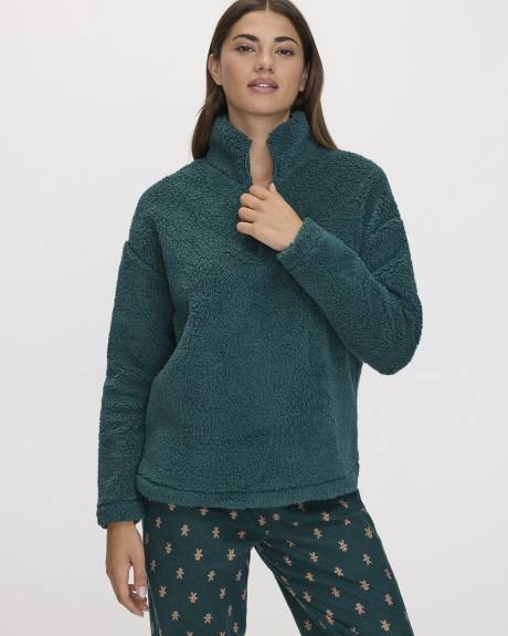 Long-Sleeve Mock-Neck Sherpa Pullover with Half-Zip