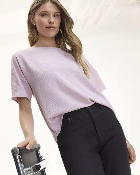 Blouse t-shirt à col rond et manches courtes