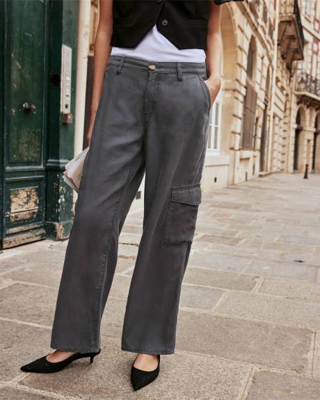 Pantalon cargo à jambe droite et taille haute