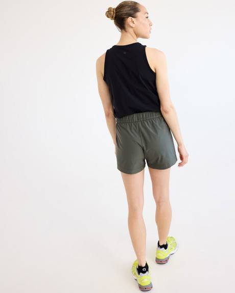 Stretch Pull-On Shorts with Zipped Pockets - Hyba