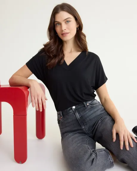 Extended-Sleeve V-Neck Top