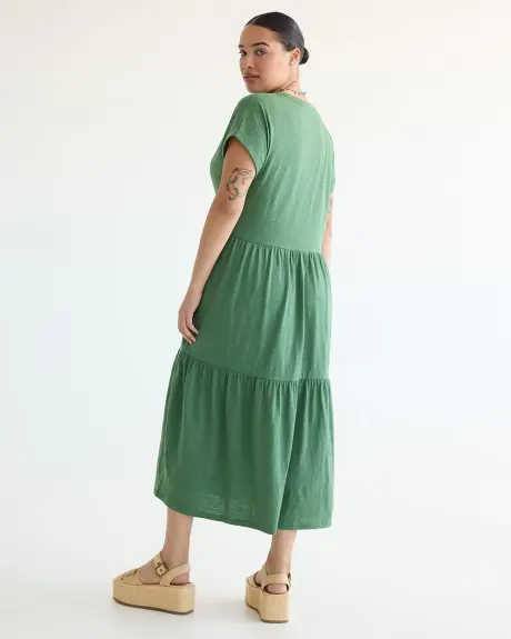 Short-Sleeve Tiered Midi Dress with Split Neckline