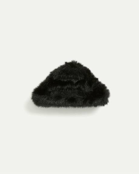 Medium Faux Fur Hair Clip