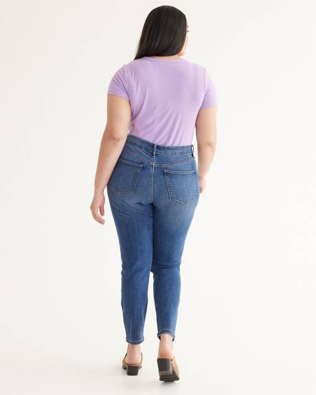 Skinny-Leg High-Rise Jean - The Signature (R) - Curvy Fit