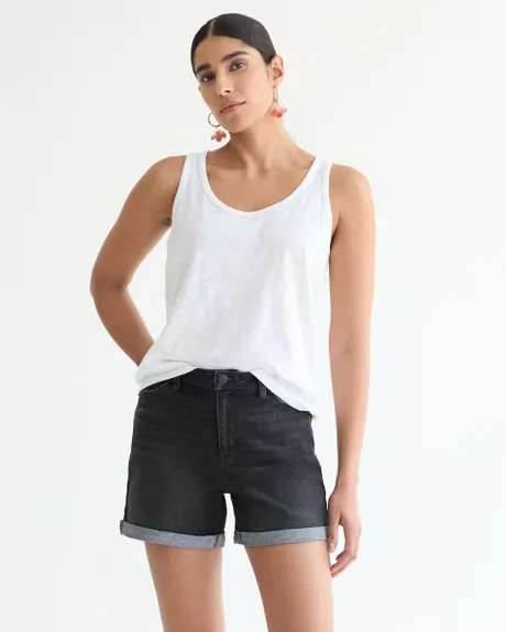 Short en jean à taille mi-haute à ourlet roulé