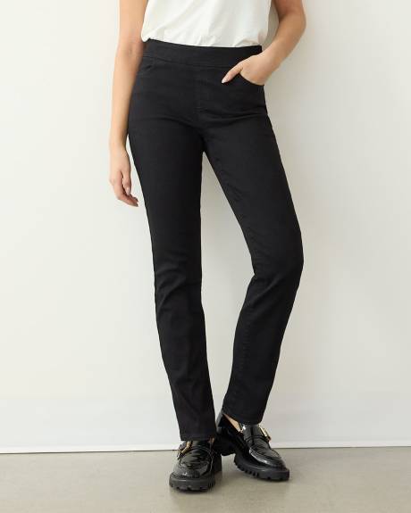 Straight-Leg Mid-Rise Jean - The Comfort