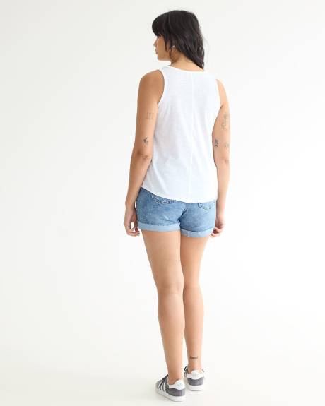 Camisole à col dégagé