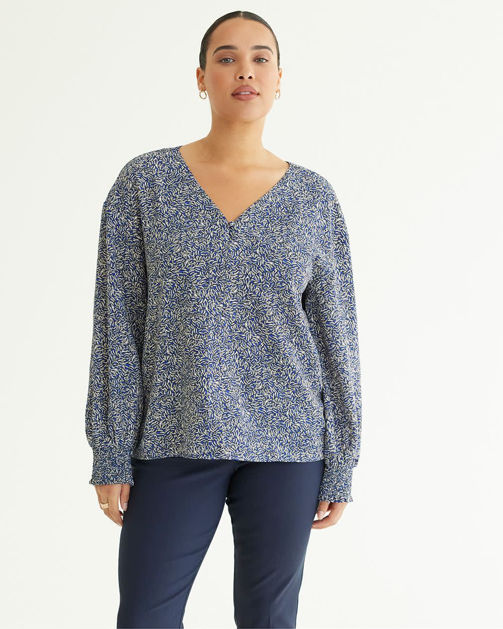 Long-Sleeve Buttoned-Down Blouse