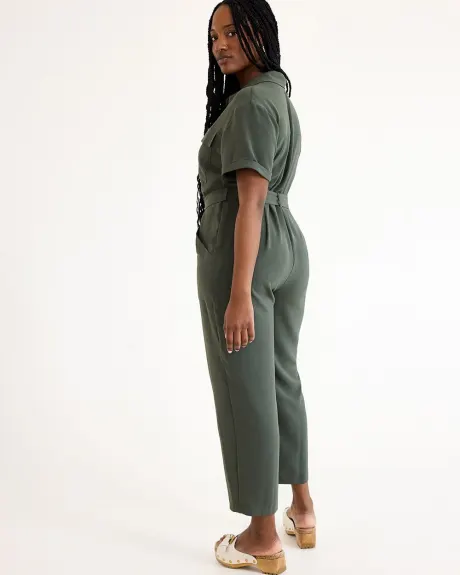 Straight-Leg Short-Sleeve Jumpsuit with Shirt Collar