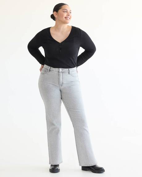 Straight-Leg Mid-Rise Jean - The Classic