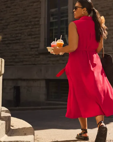 Robe midi à boutonner sans manches courtes à col chemisier