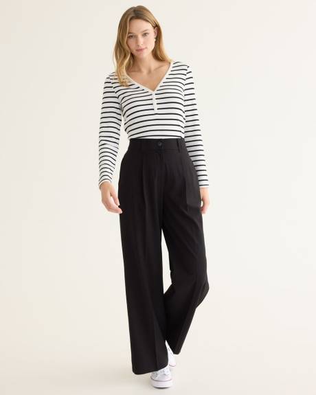 Pantalon à jambe large et taille haute - L'intemporelle