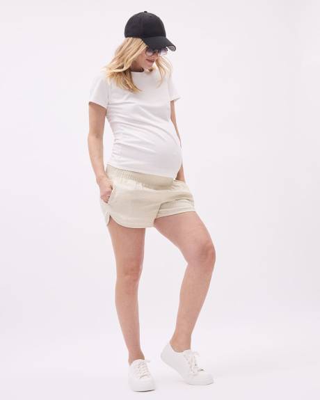 The Perfect Crew-Neck T-Shirt - Thyme Maternity