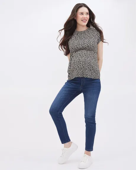 Short-Sleeve Crew-Neck Top - Thyme Maternity