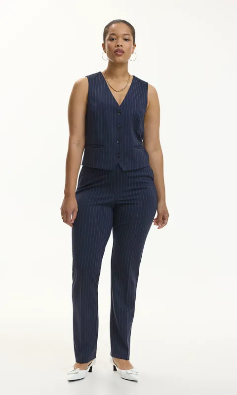 The Modern Stretch vests for women